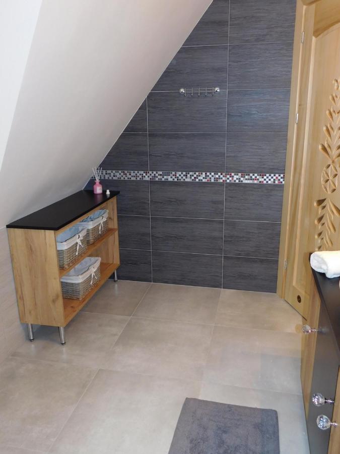 Apartament W Rowni 乔乔洛 外观 照片